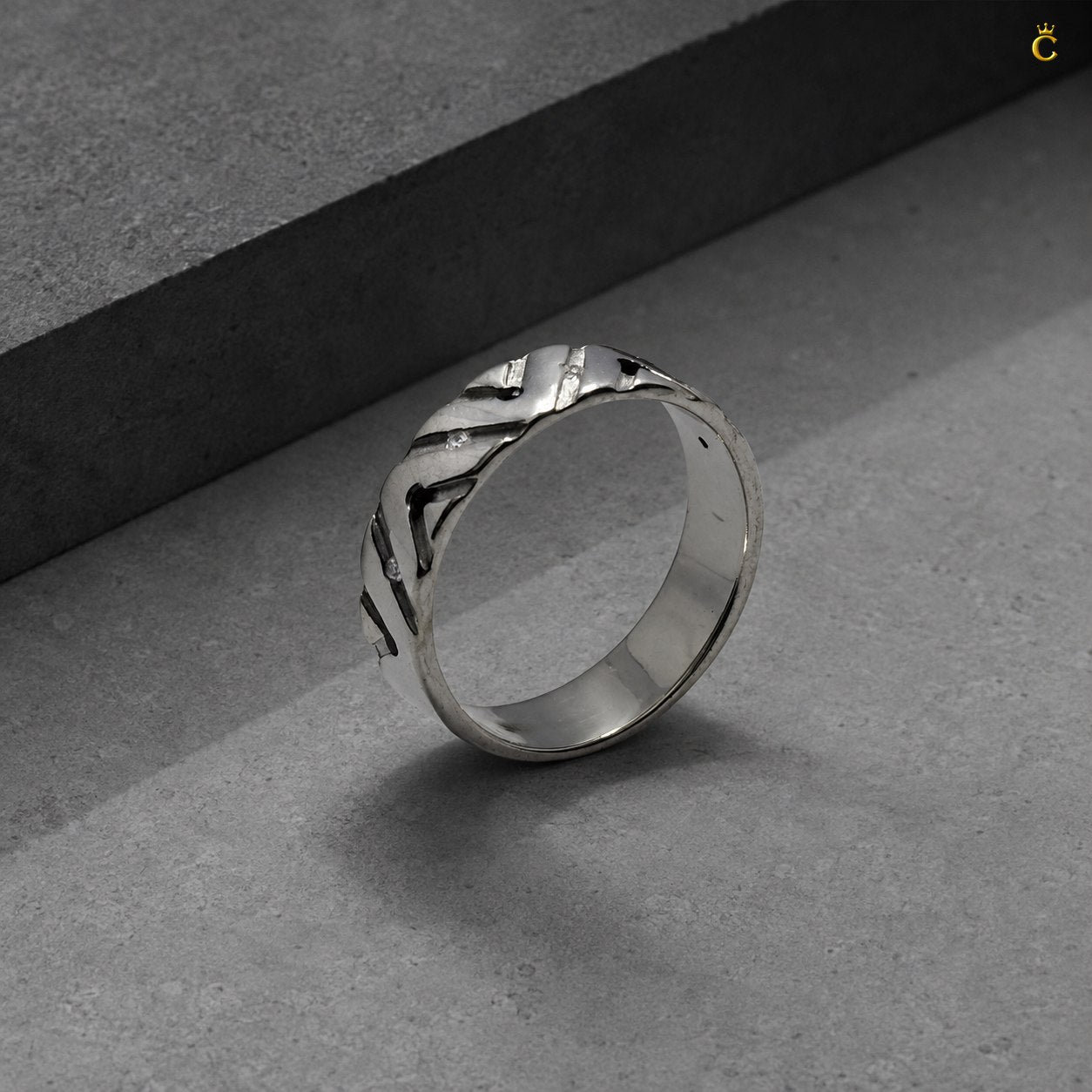 ZigZag Ring Men With Black Stone