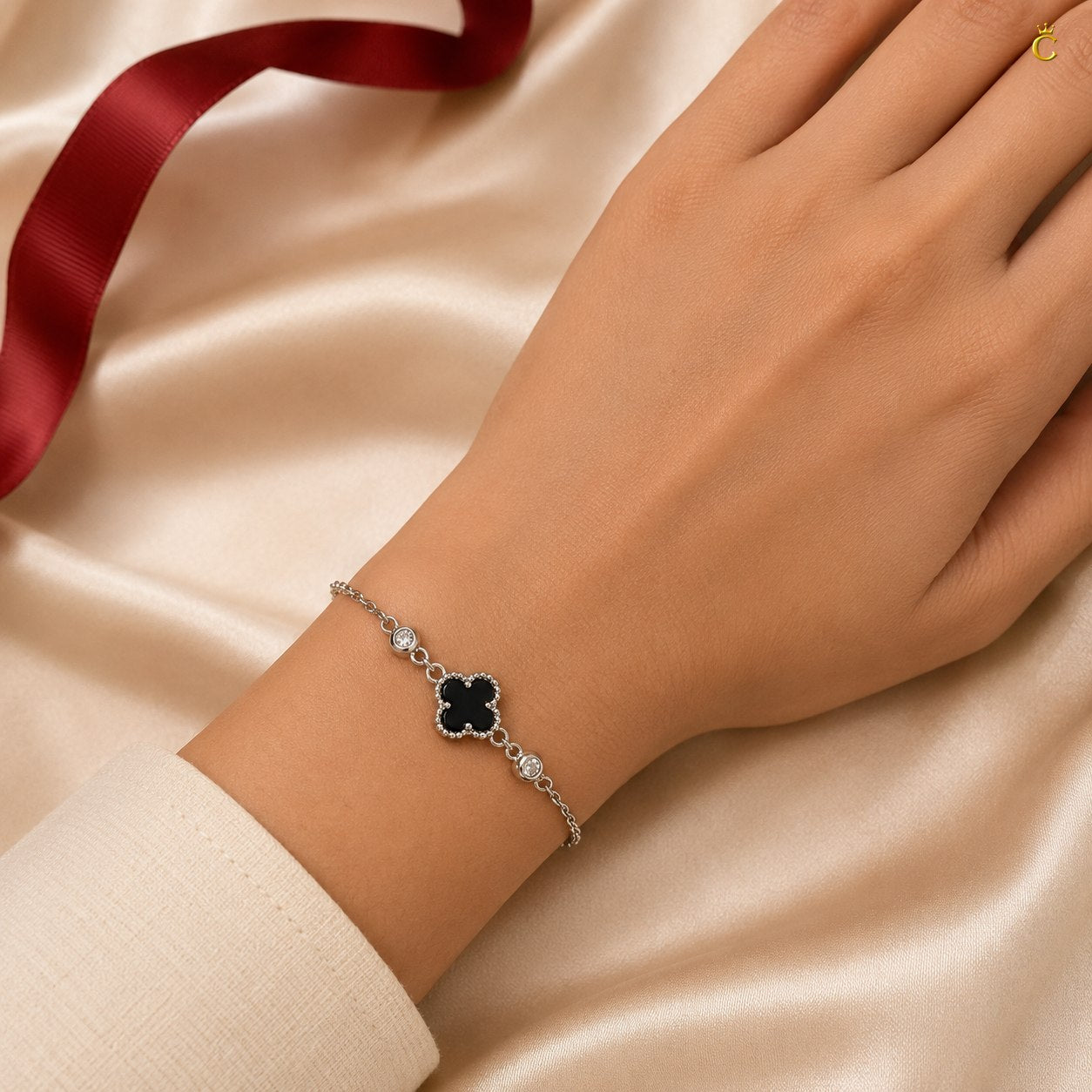 Celestora - Onyx Black Cute Clover Zircon stud Bracelet