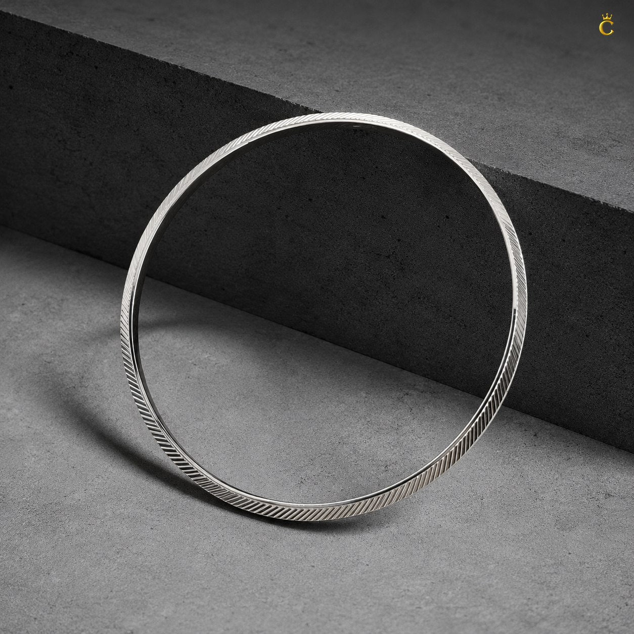 Diagonal Cut Kada for Men