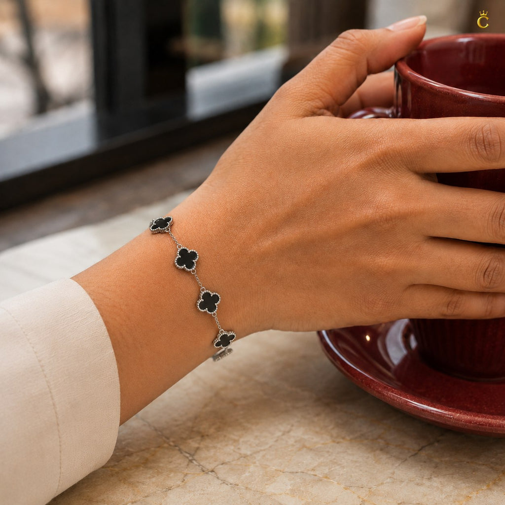 Celestora- Onyx Black Five Clovers Van cliff Bracelet