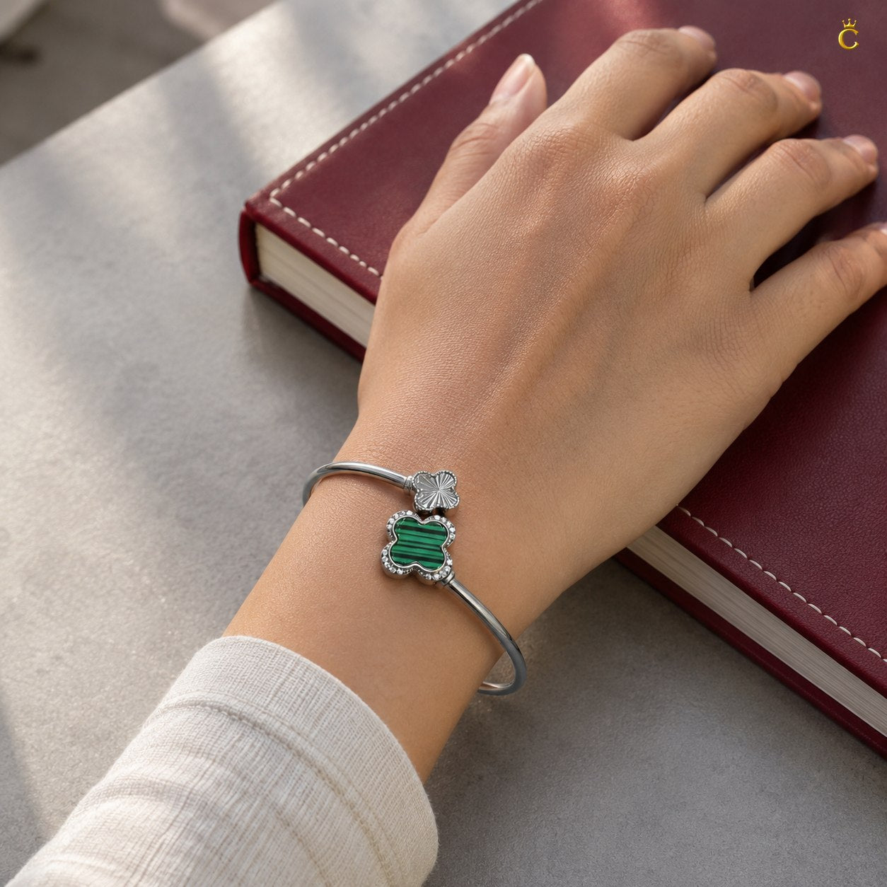 Celestora-Silver Green Clover Open Cuff / Band (Van Cleef inspired)