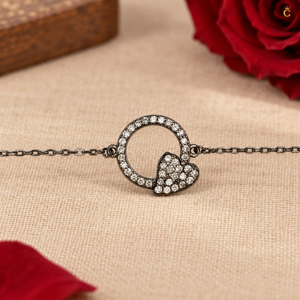 Premium minimal Love bracelet