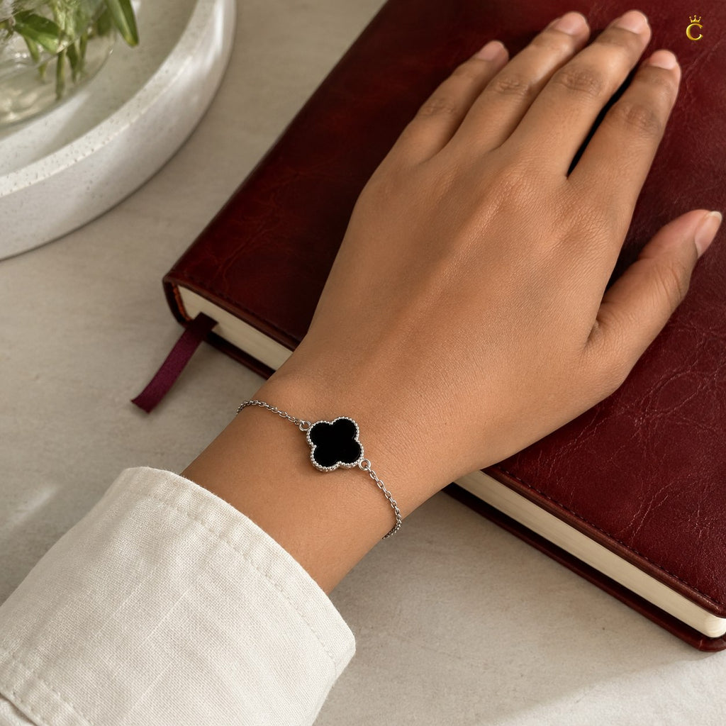 Celestora Onyx Black Clover Van cliff Bracelet