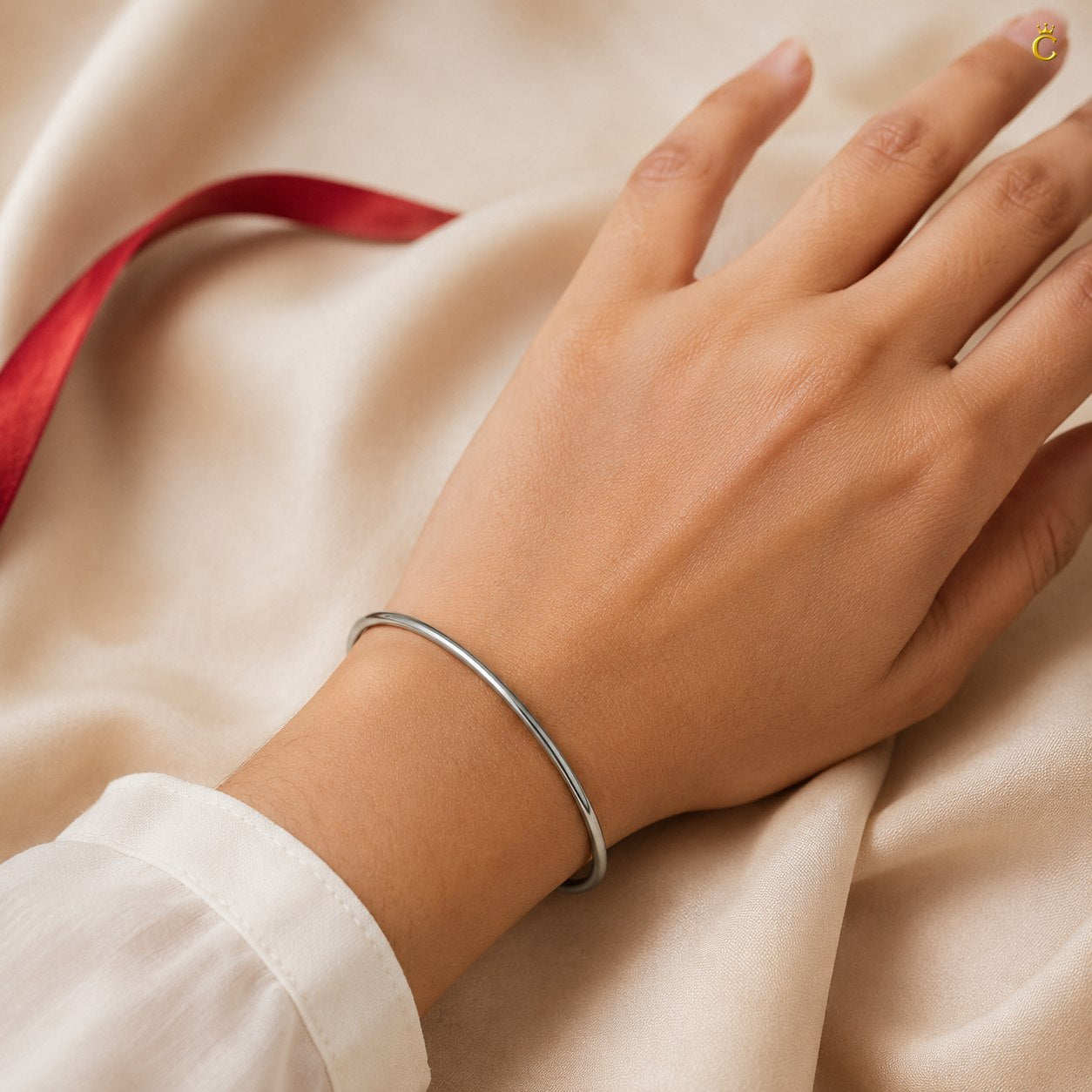 Celestora-Silver Green Clover Open Cuff / Band (Van Cleef inspired)