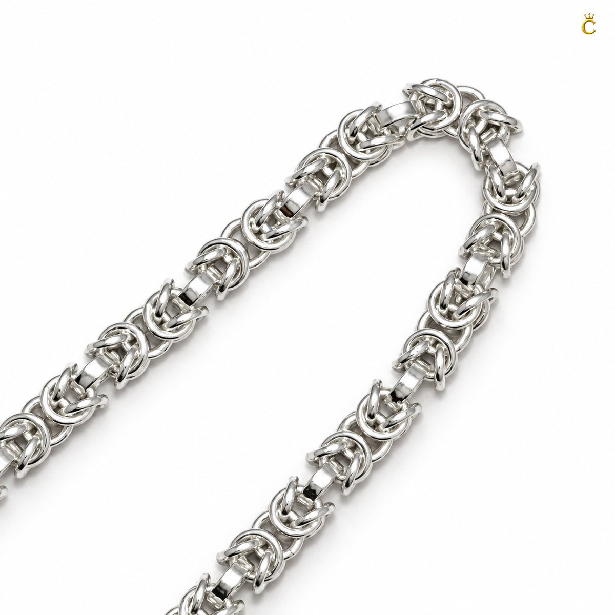 Twisted interlinked silver chain
