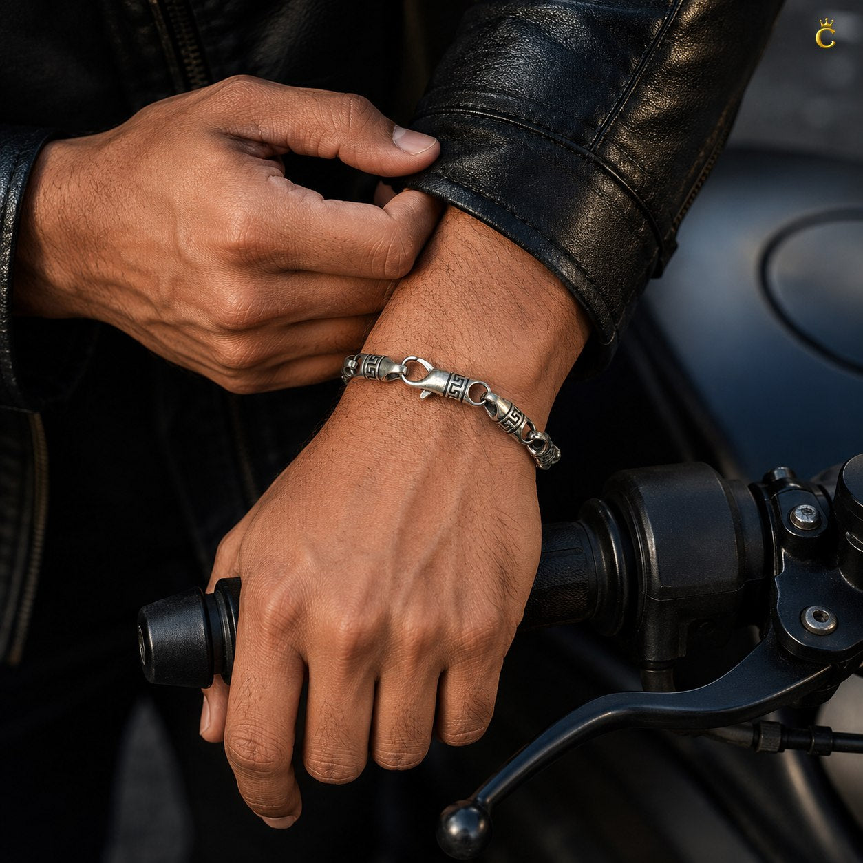 Celestora-Premium Oxidised Imperial Key link Bracelet