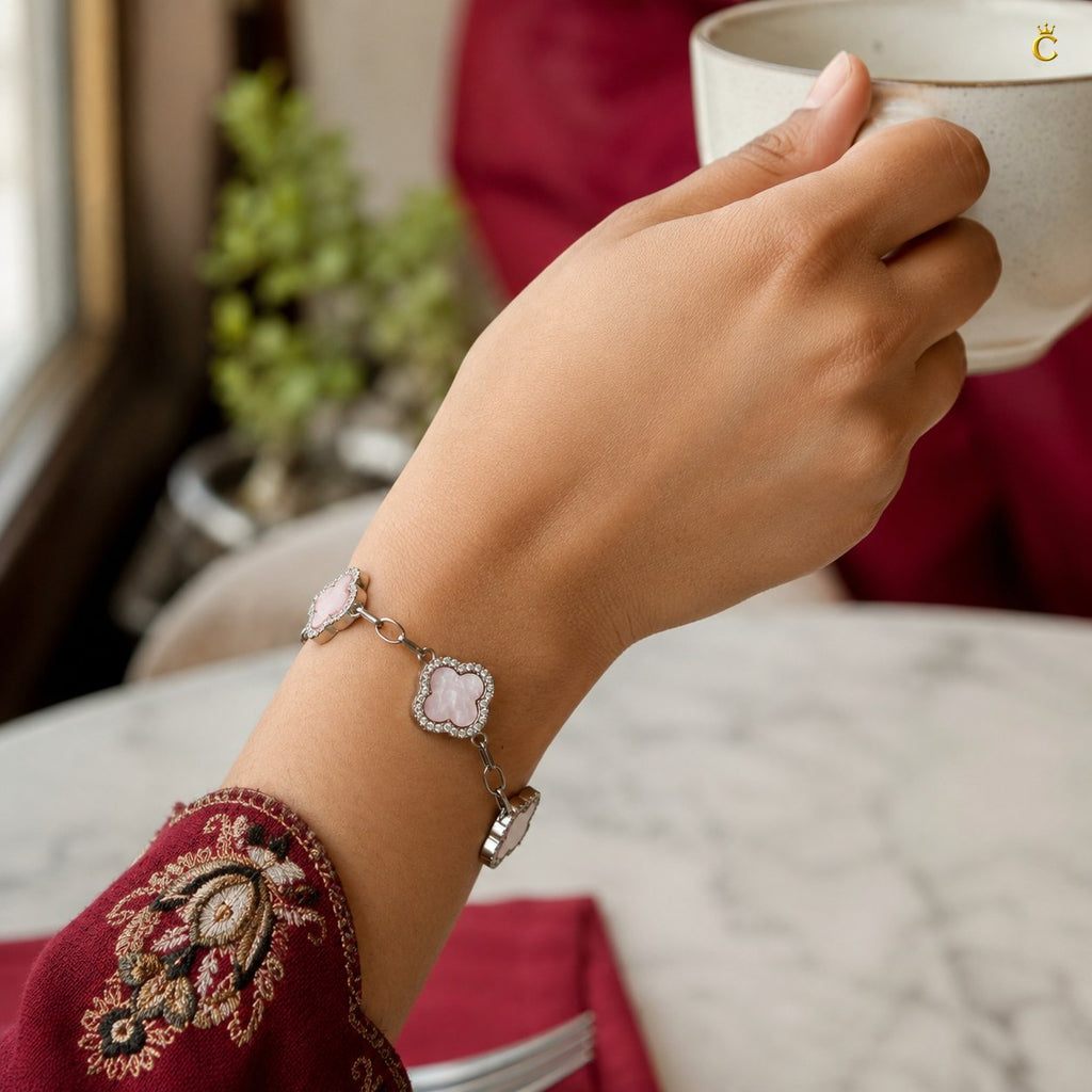 Celestora Luxurious Pink Clover 3 motiffs Van cliff Bracelet