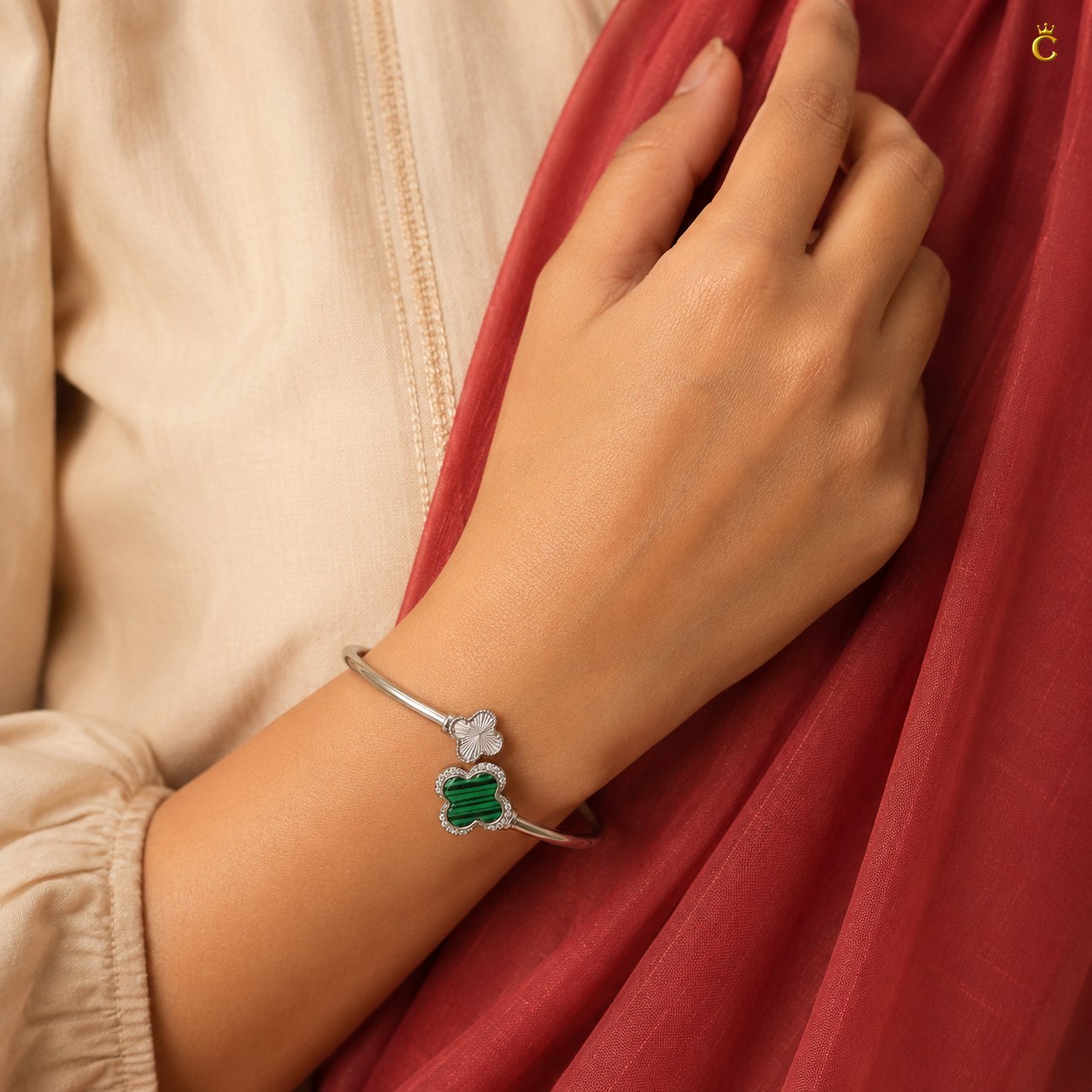 Celestora-Silver Green Clover Open Cuff / Band (Van Cleef inspired)