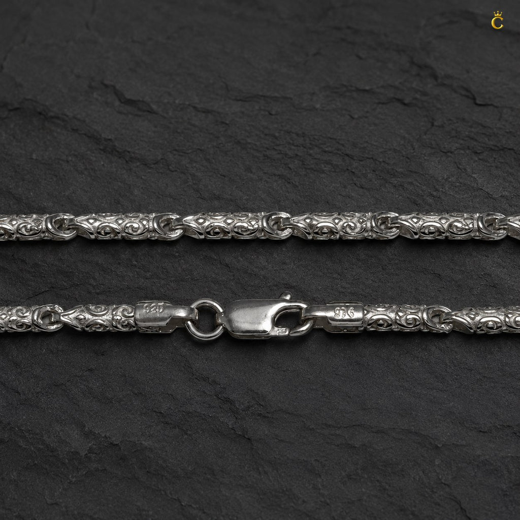 Detailed Ancient Royal Texture Silver Chain