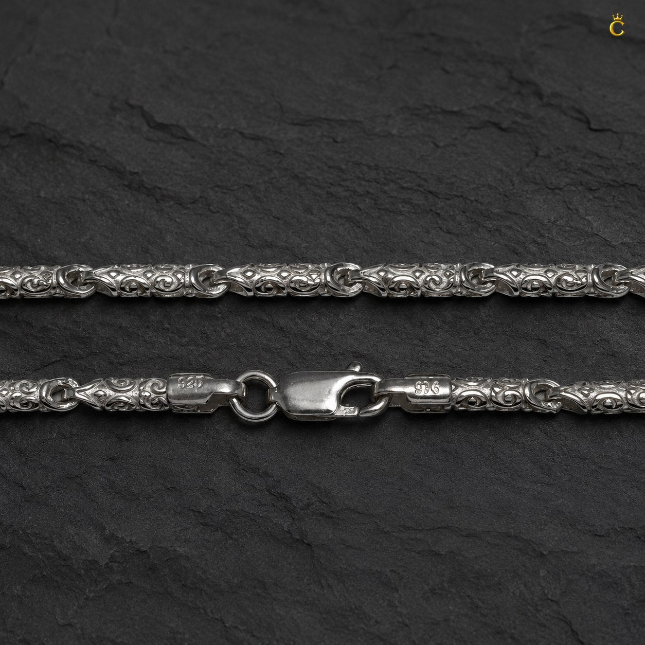 Detailed Ancient Royal Texture Silver Chain