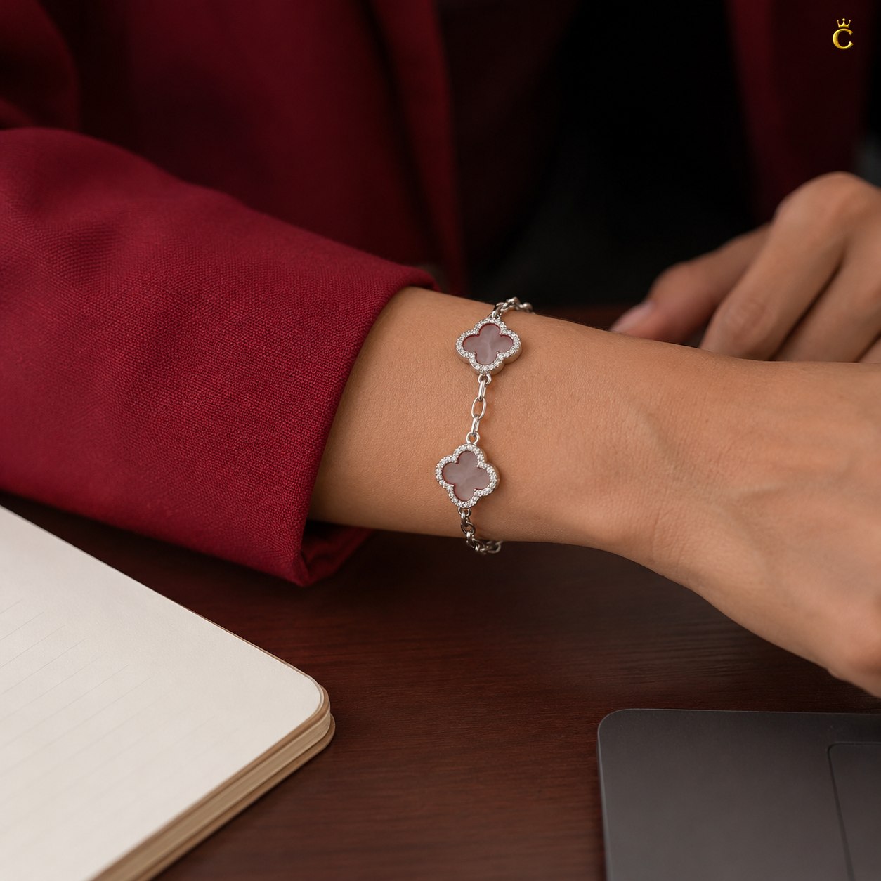 Celestora Luxurious Pink Clover 3 motiffs Van cliff Bracelet