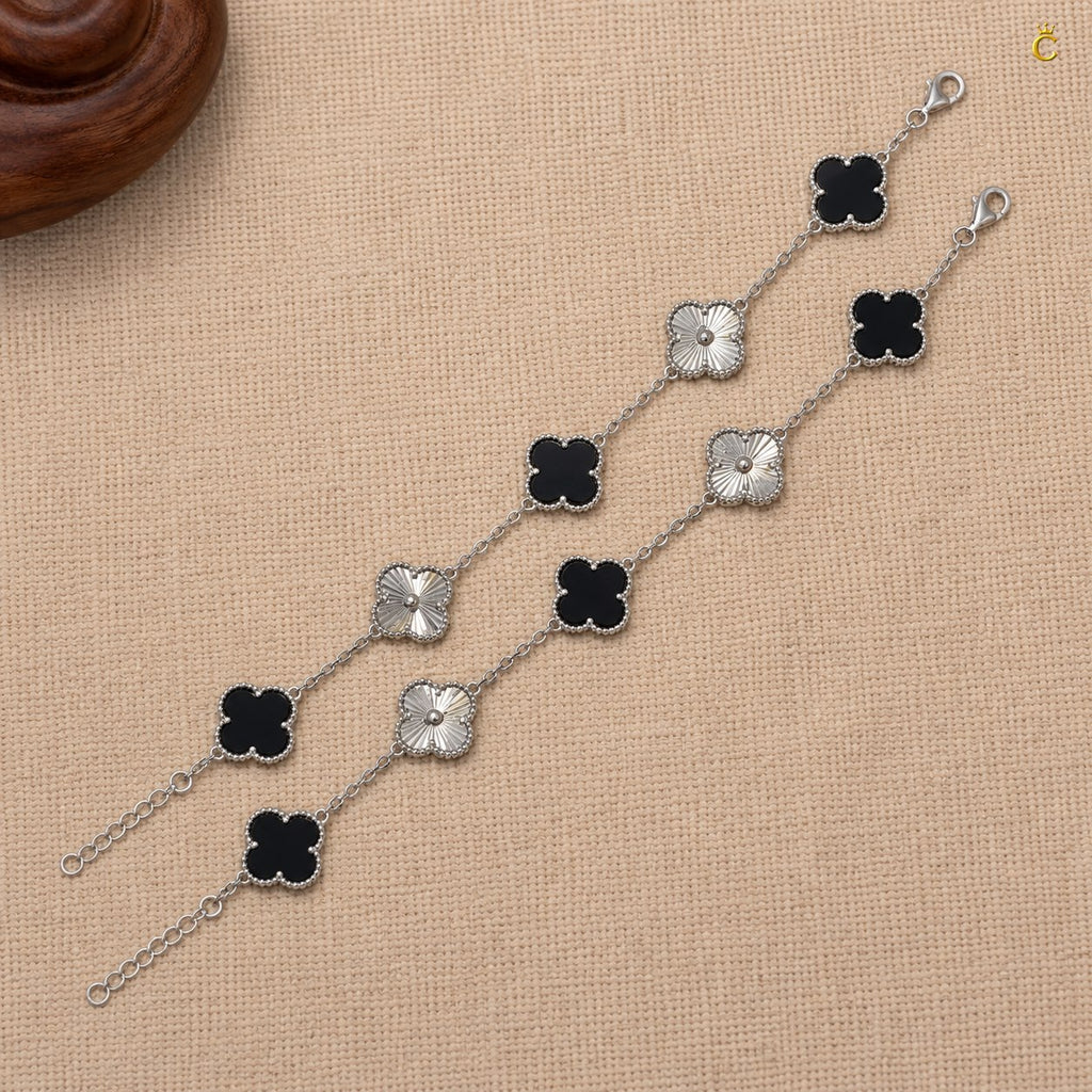 Celestora- Midnight Black Fortune Van cliff Bracelet