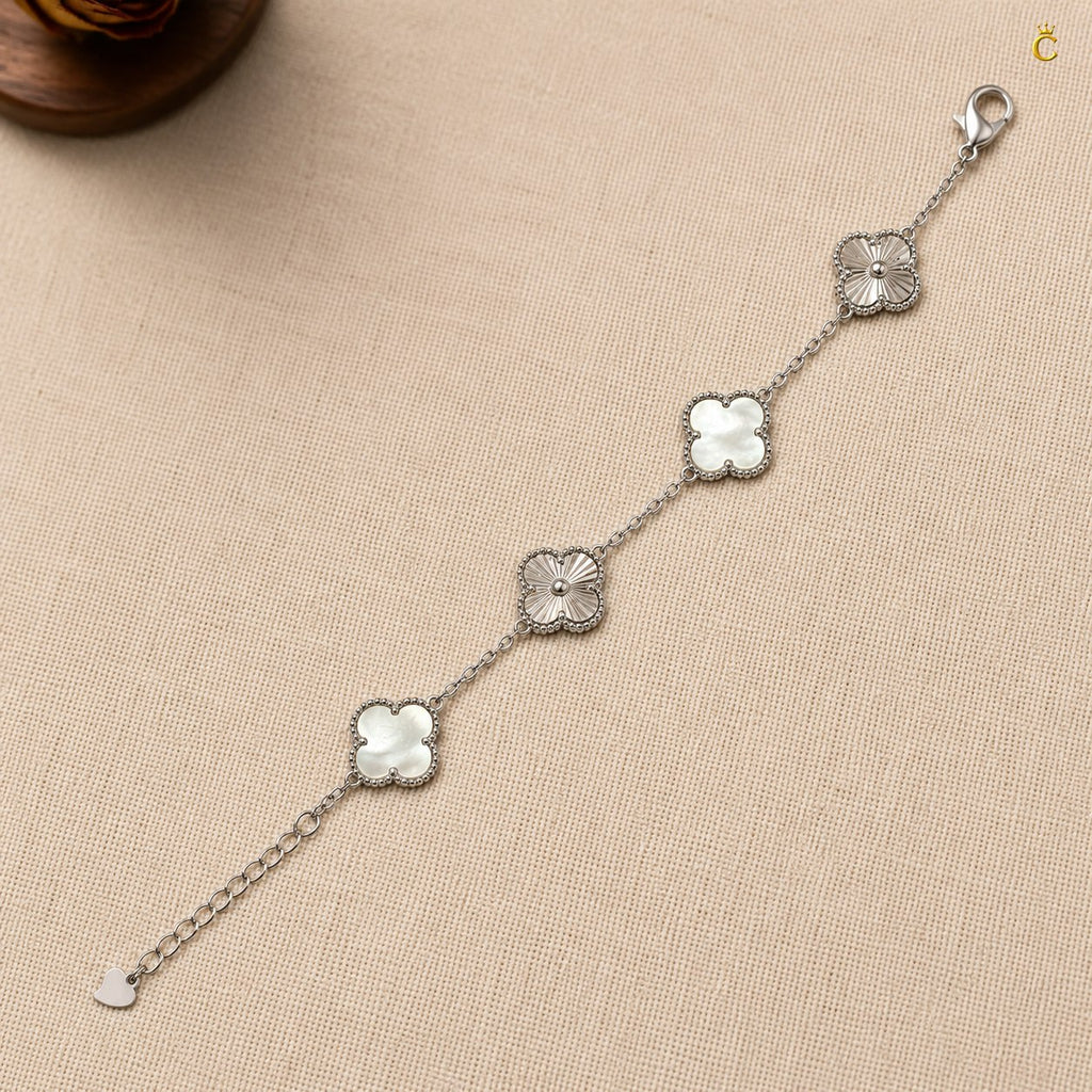 Celestora Moon Pearl Clover Van cliff Bracelet
