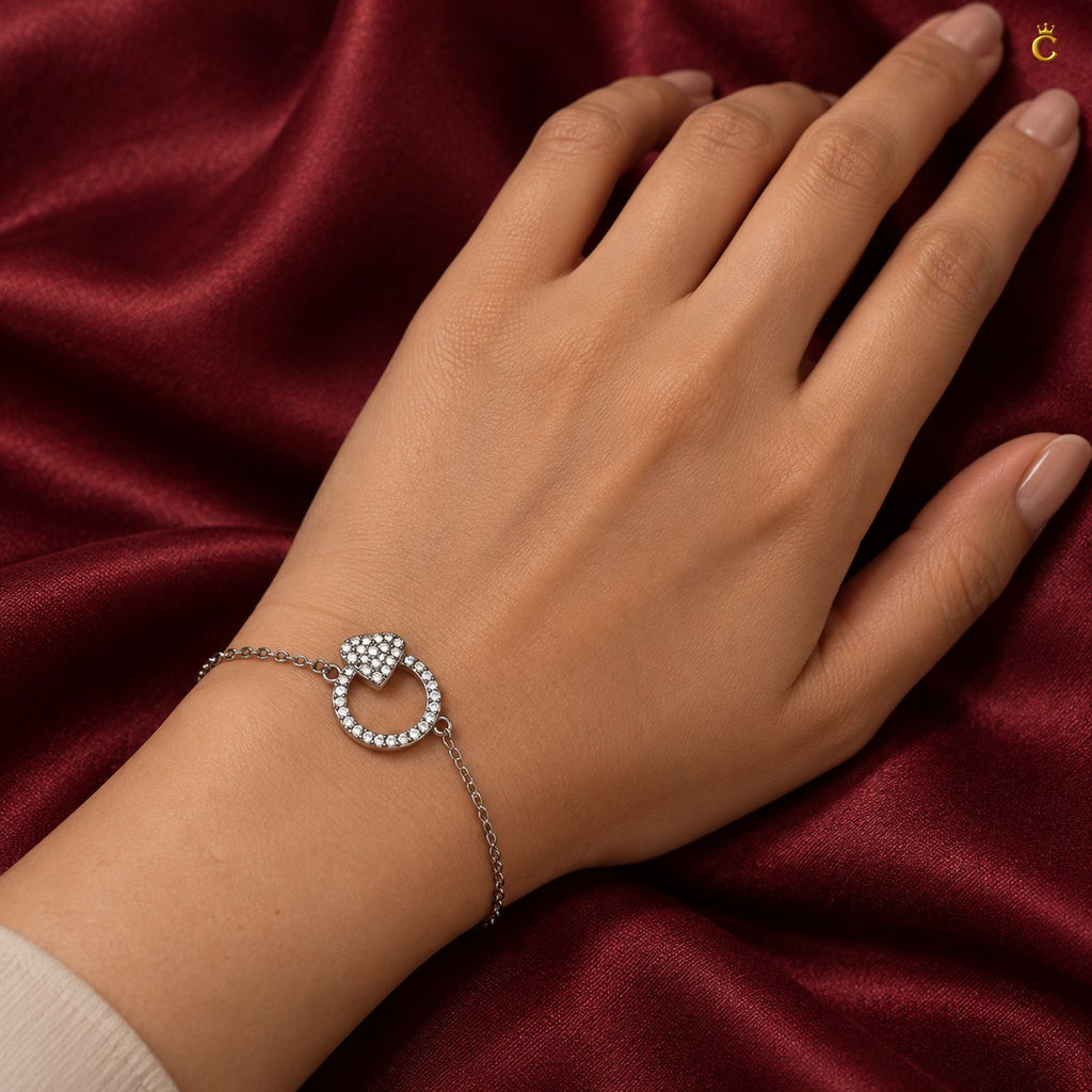 Premium minimal Love bracelet