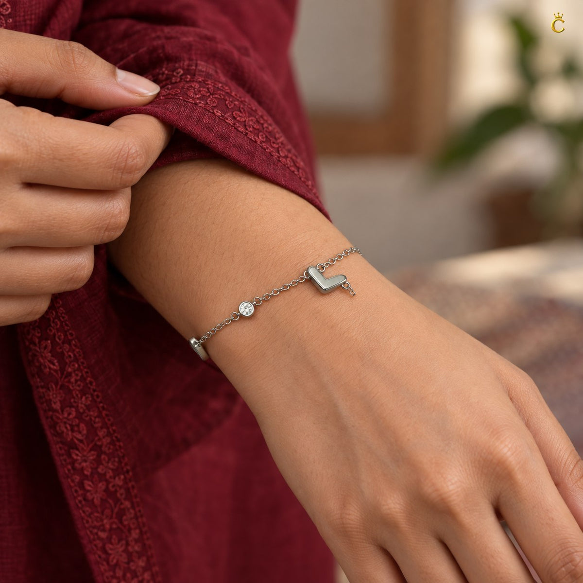 Silver Graceful eternal heart adjustable bracelet